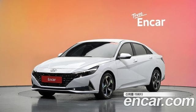 Hyundai Avante — фото 1