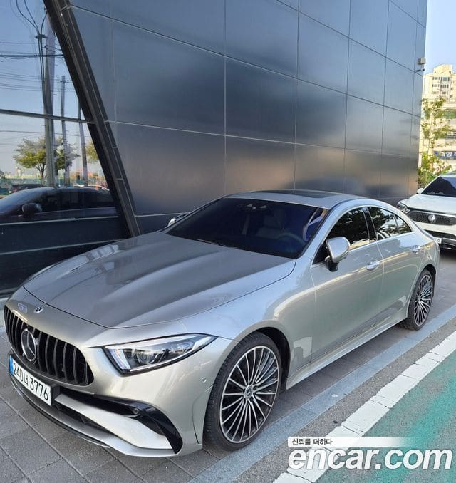 Mercedes-Benz CLS-Class — фото 1
