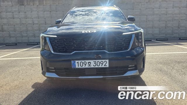 Kia Sorento — фото 1