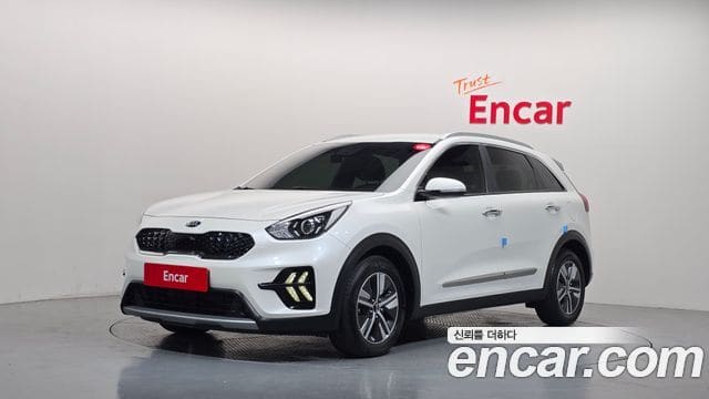 Kia Niro — фото 1