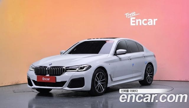 BMW 5 Series — фото 1