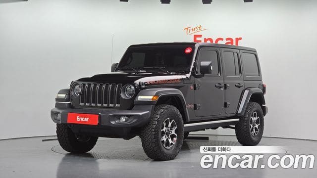 Jeep Wrangler — фото 1