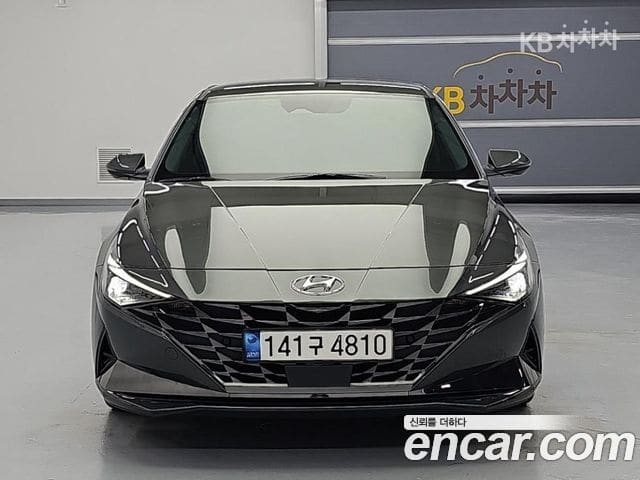 Hyundai Avante — фото 1