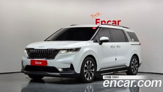 Kia Carnival — фото 1