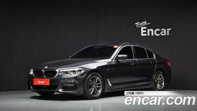 BMW 5 Series — фото 1
