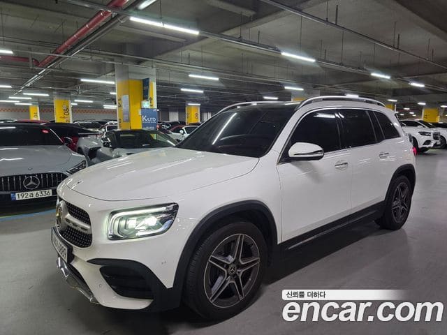 Mercedes-Benz GLB-Class — фото 1