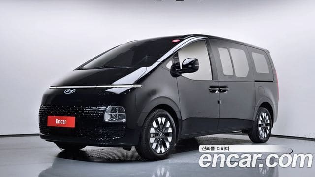 Hyundai Staria — фото 1