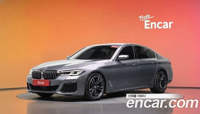 BMW 5 Series — фото 1