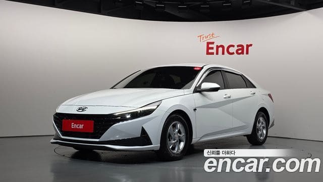Hyundai Avante — фото 1