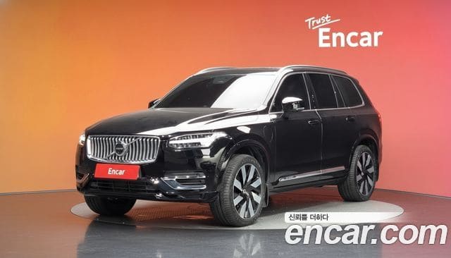 Volvo XC90 — фото 1