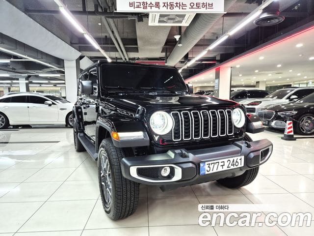 Jeep Wrangler — фото 1