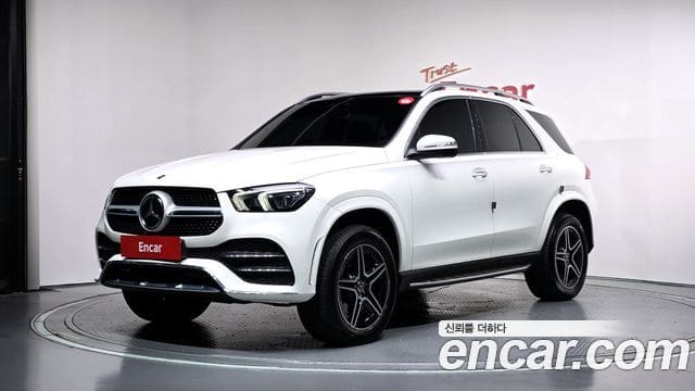 Mercedes-Benz GLE-Class — фото 1