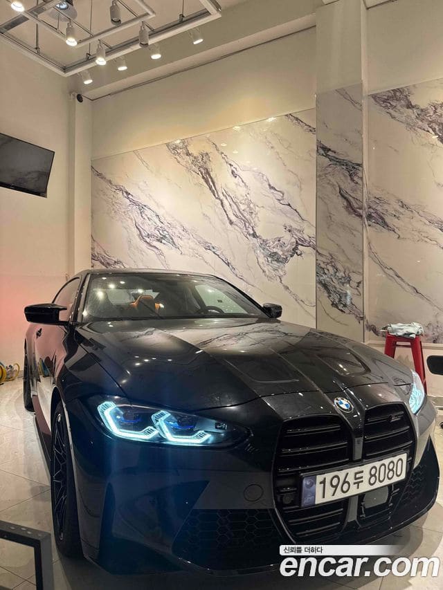 BMW M4 — фото 1
