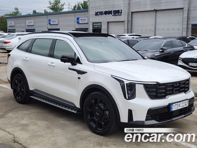 Kia Sorento — фото 1