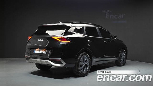 Kia Sportage — фото 1