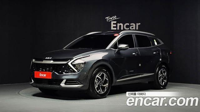 Kia Sportage — фото 1