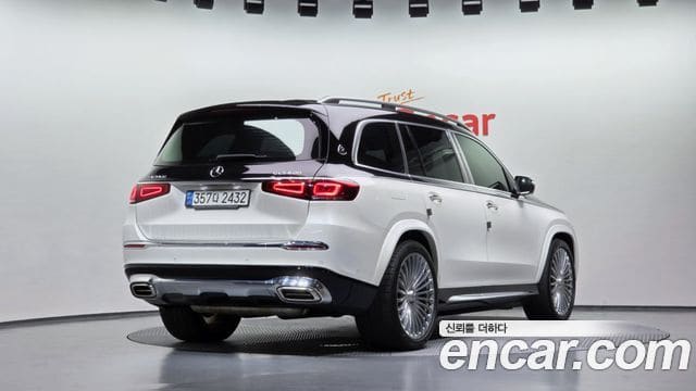 Mercedes-Benz GLS-Class — фото 1