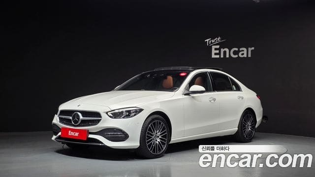 Mercedes-Benz C-Class — фото 1