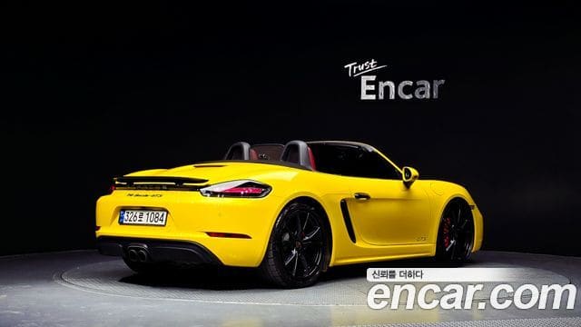 Porsche 718 Boxster — фото 1