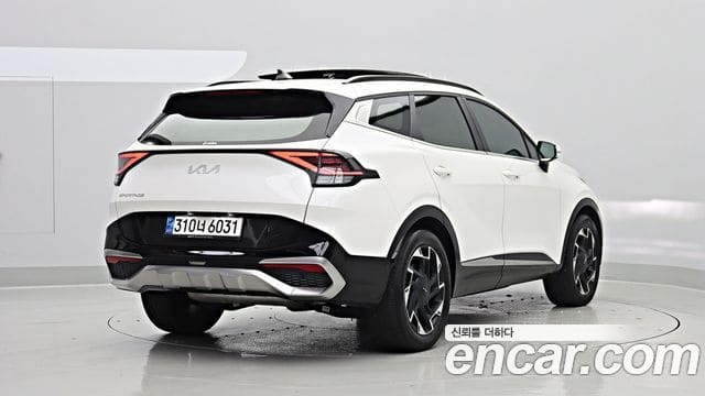 Kia Sportage — фото 1