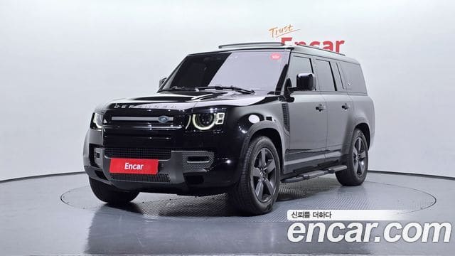 Land Rover Defender — фото 1