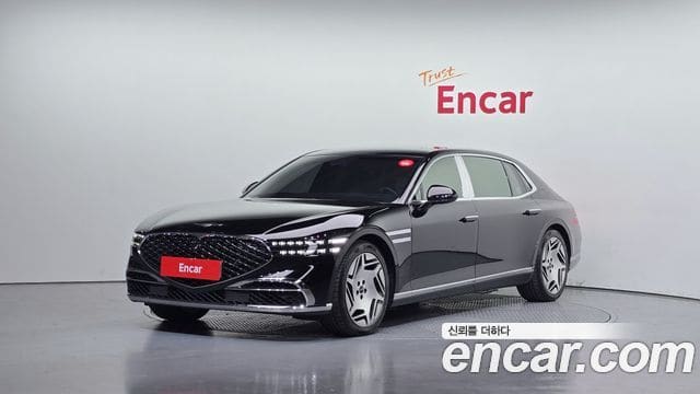 Genesis G90 — фото 1