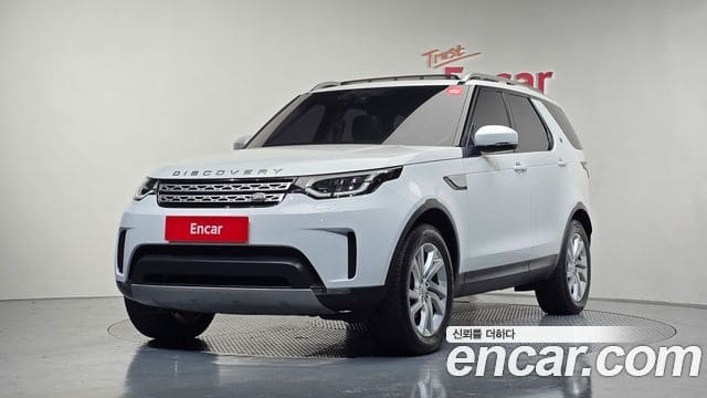 Land Rover Discovery 5 — фото 1