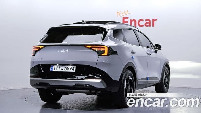 Kia Sportage — фото 1