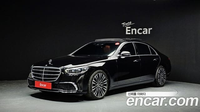 Mercedes-Benz S-Class — фото 1