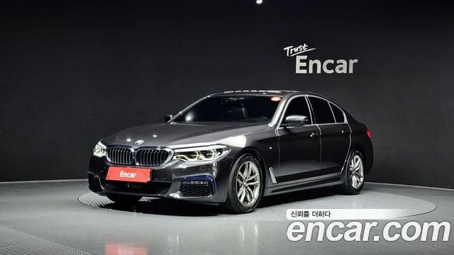 BMW 5 Series — фото 1