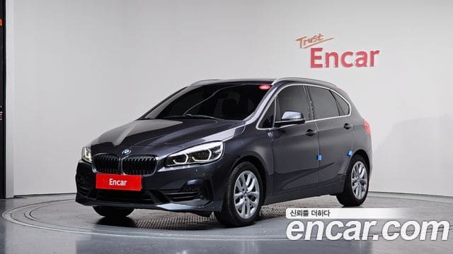 BMW 2 Series Active Tourer — фото 1