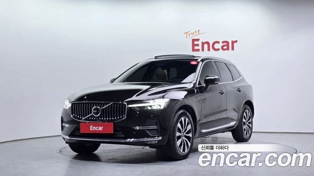 Volvo XC60 — фото 1