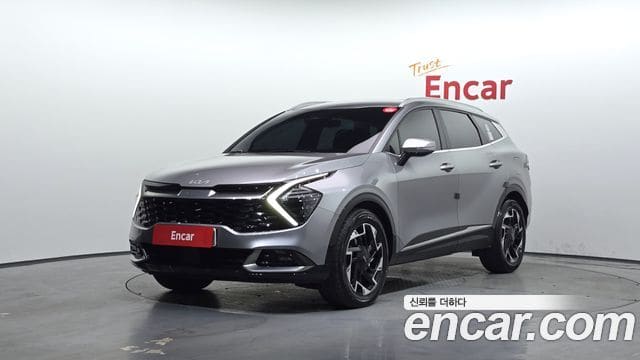 Kia Sportage — фото 1