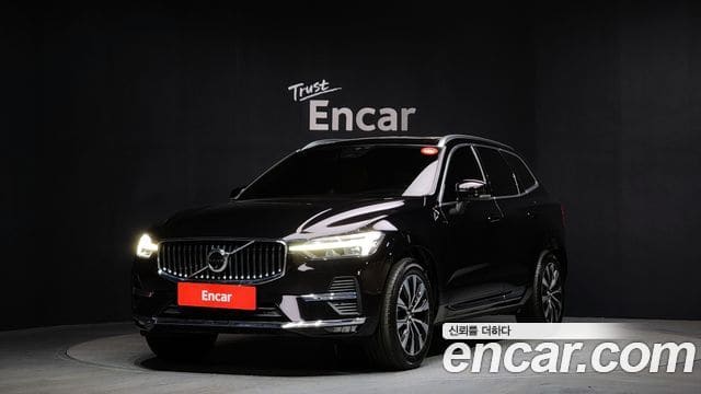 Volvo XC60 — фото 1