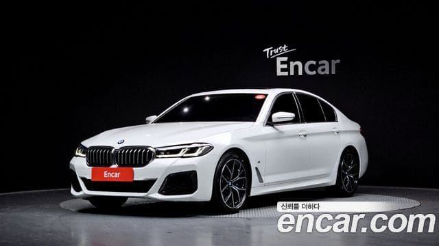 BMW 5 Series — фото 1