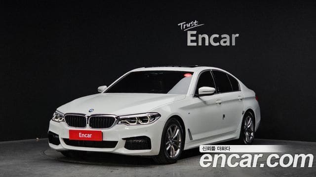 BMW 5 Series — фото 1