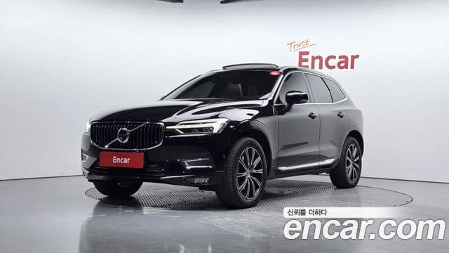 Volvo XC60 — фото 1