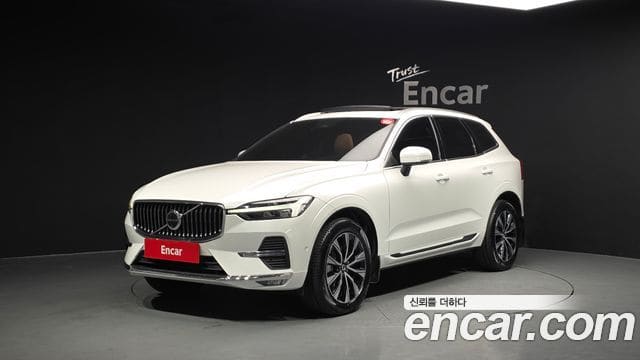 Volvo XC60 — фото 1