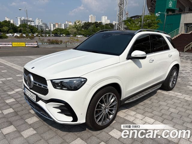 Mercedes-Benz GLE-Class — фото 1