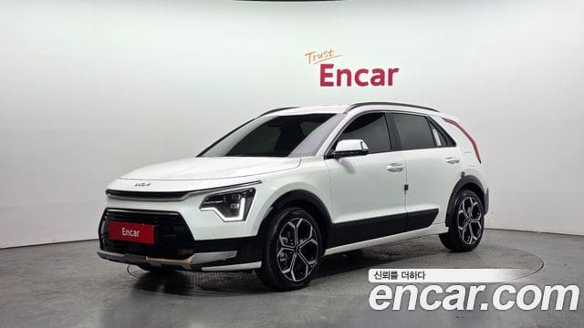 Kia Niro — фото 1