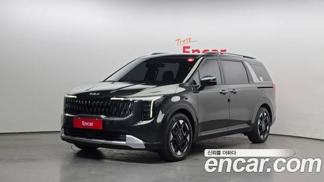 Kia Carnival — фото 1