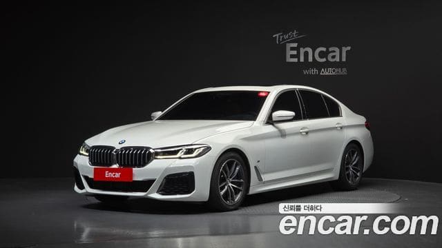 BMW 5 Series — фото 1