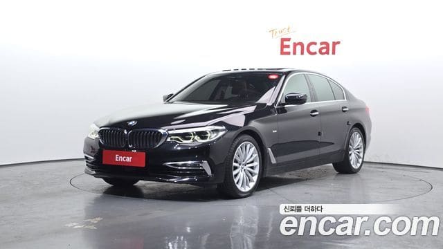 BMW 5 Series — фото 1