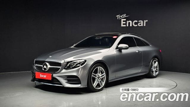 Mercedes-Benz E-Class — фото 1