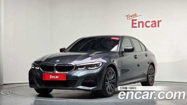 BMW 3 Series — фото 1