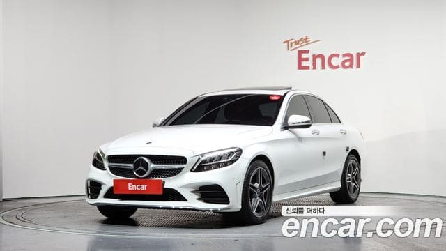 Mercedes-Benz C-Class — фото 1