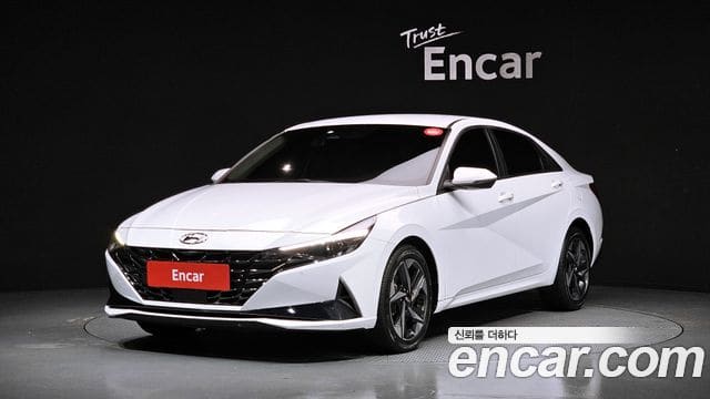Hyundai Avante — фото 1