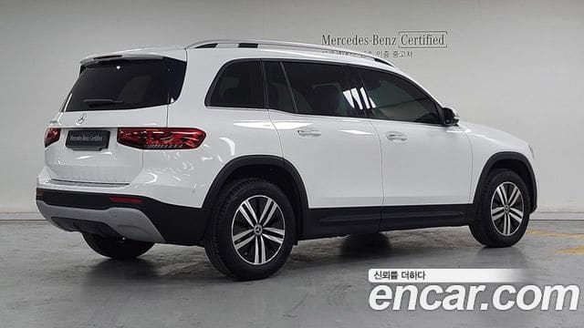 Mercedes-Benz GLB-Class — фото 1