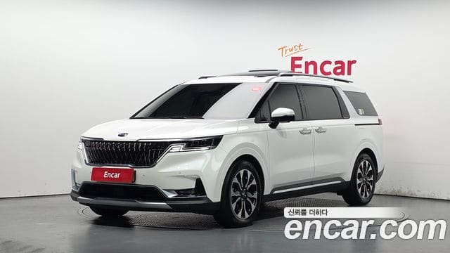 Kia Carnival — фото 1