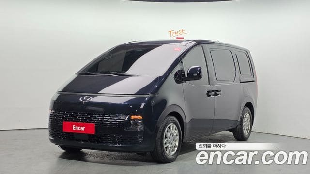 Hyundai Staria — фото 1